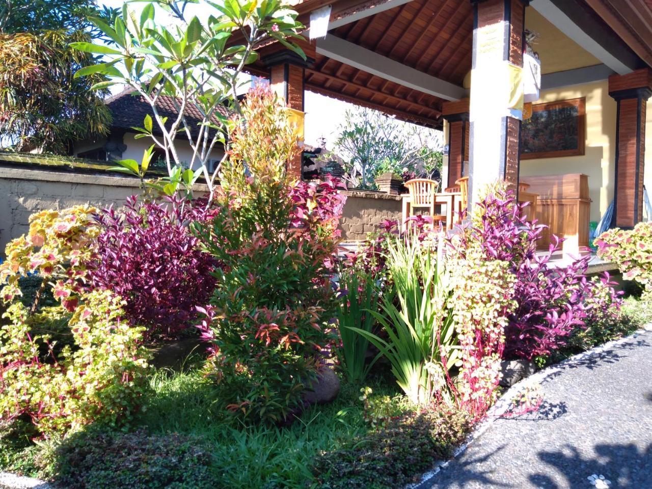 Omank Agus Homestay Убуд Екстериор снимка
